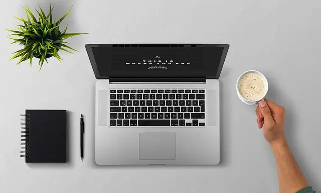 Cómo elegir la plataforma de e-learning adecuada para tu negocio