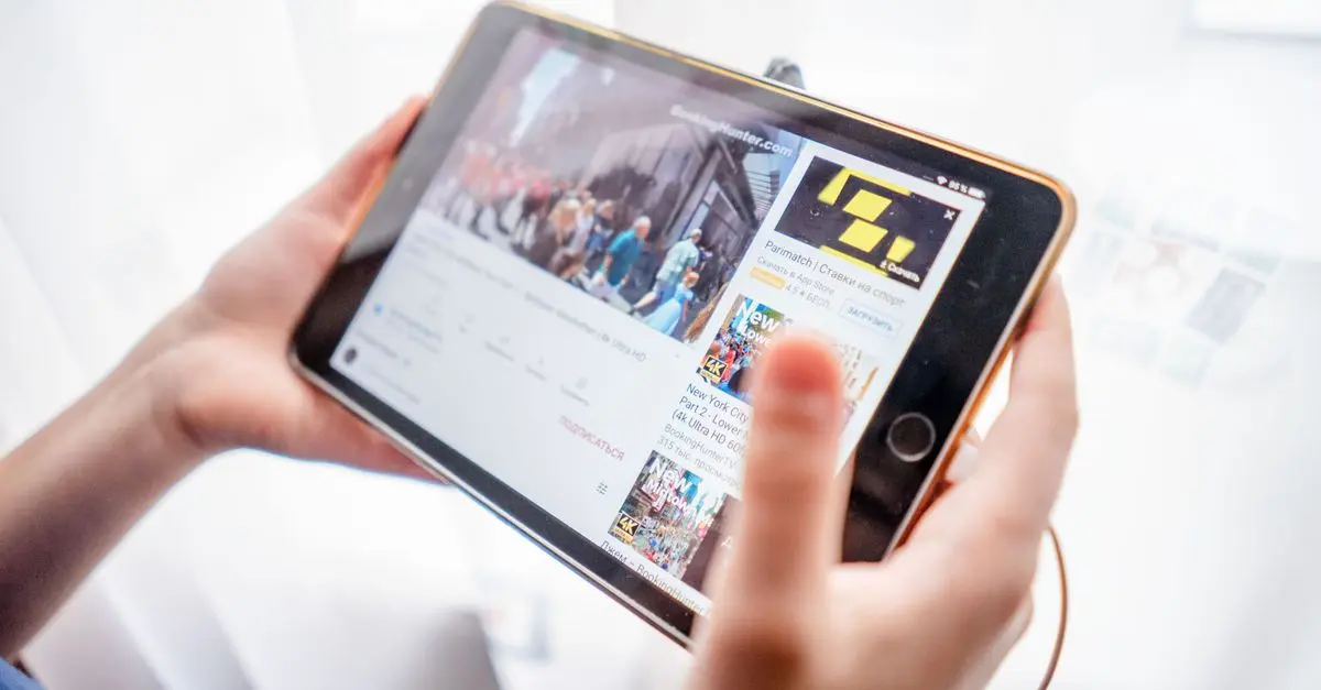 Cómo seleccionar la plataforma de e-learning adecuada para tu negocio