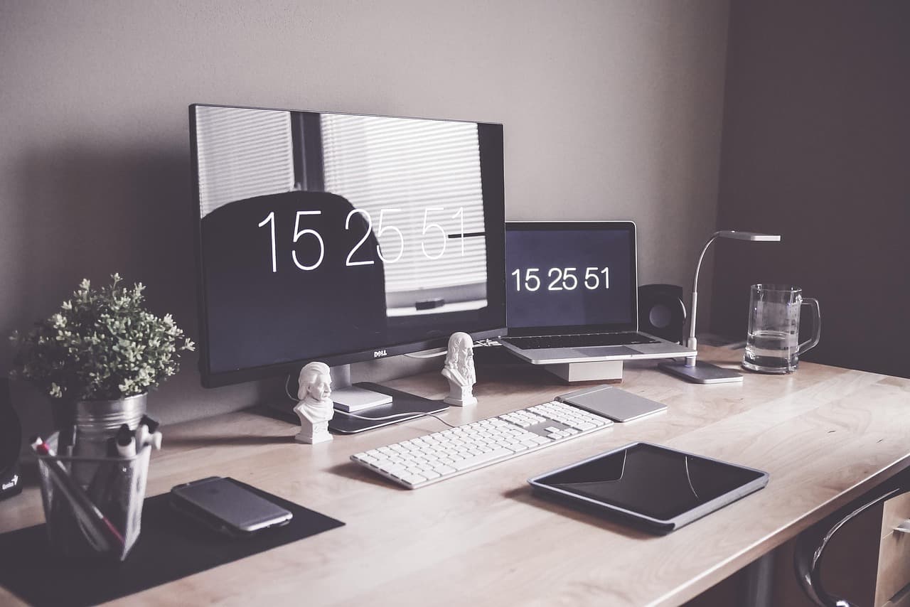 Cómo seleccionar la plataforma de e-learning más adecuada para tu negocio